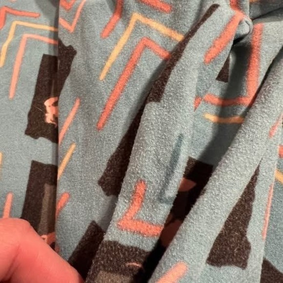 LuLaRoe Disney Leggings Tall & Curvy Minnie Mouse‎ Blue Black Pink - Picture 4 of 4